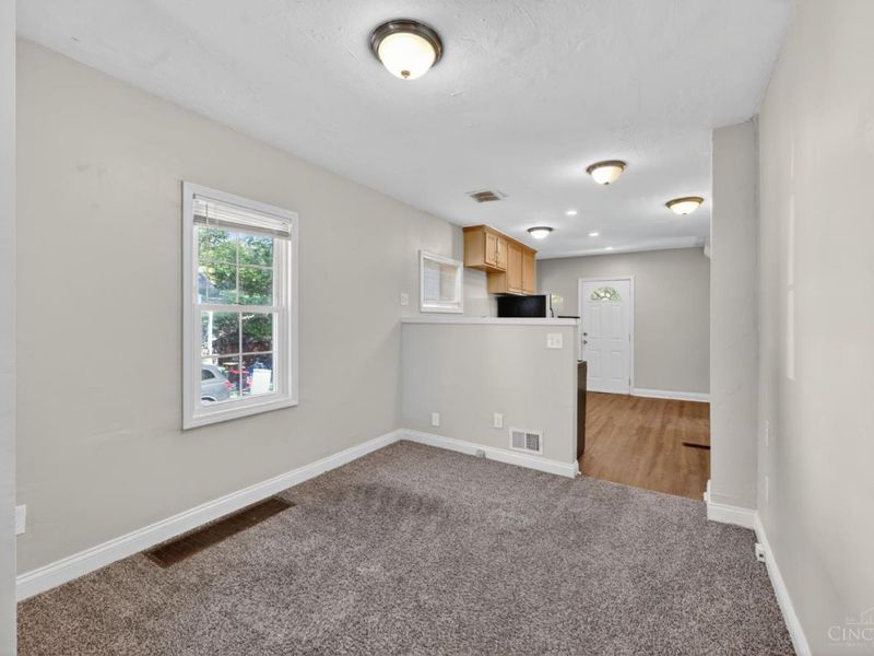 3718 Standish Avenue, Cincinnati, OH 45213 Photo 9