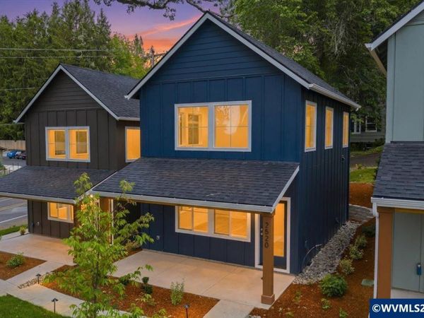 2552 Gilbert St SE, Salem, OR 97302