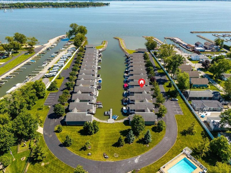9886 E Bayshore Road, Unit 19, Marblehead, OH 43440 Photo 45