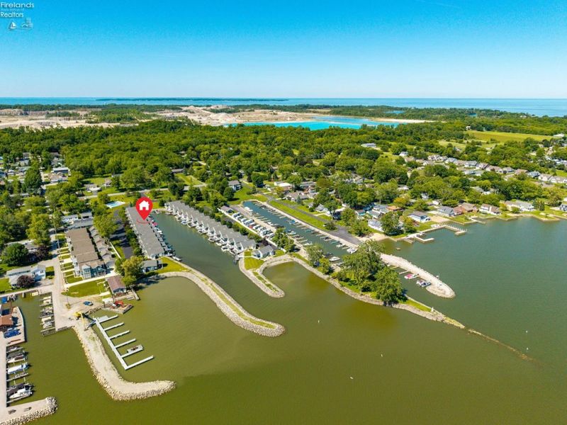 9886 E Bayshore Road, Unit 19, Marblehead, OH 43440 Photo 59
