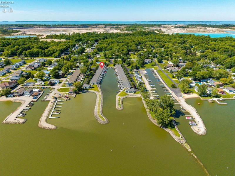 9886 E Bayshore Road, Unit 19, Marblehead, OH 43440 Photo 61