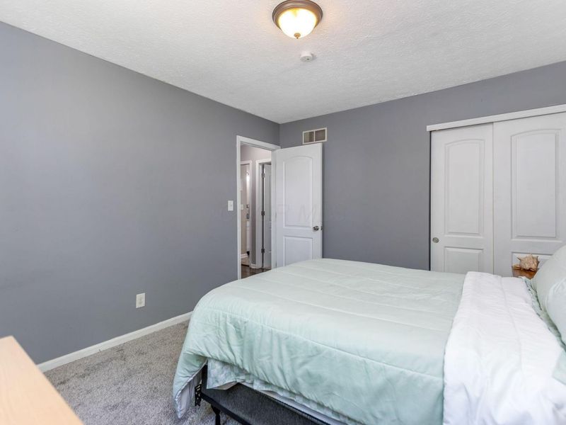 1391 Royston Drive, Columbus, OH 43204 Photo 29