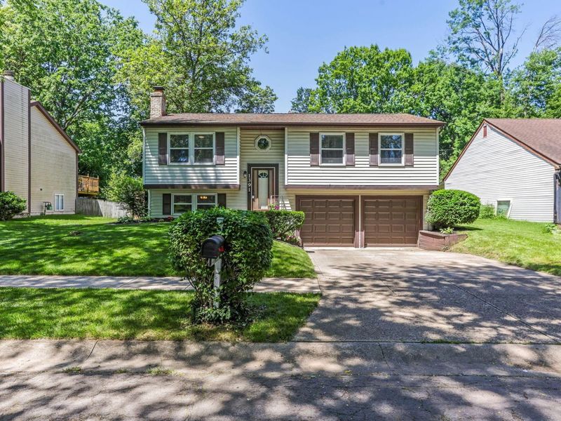 1391 Royston Drive, Columbus, OH 43204 Photo 3