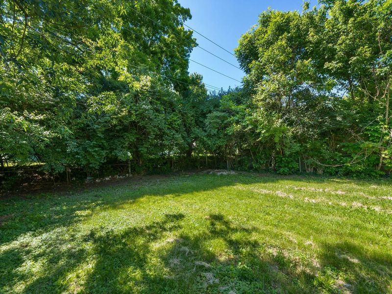 2345 Century Drive, Columbus, OH 43211 Photo 17