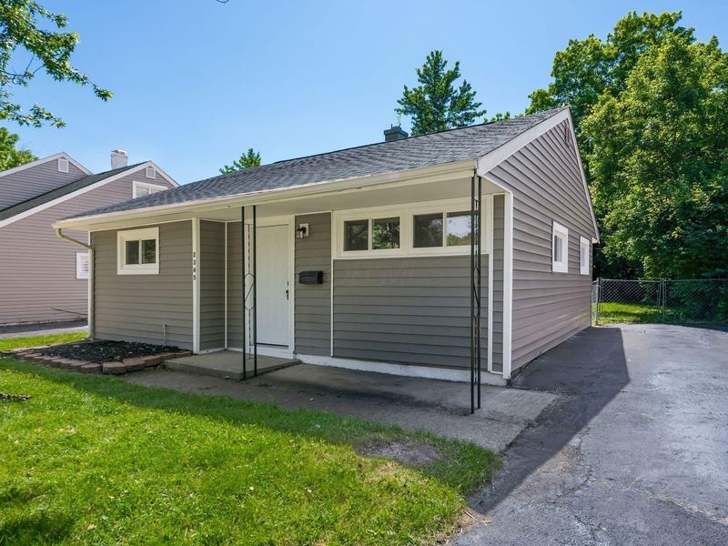 2345 Century Drive, Columbus, OH 43211 Photo 2