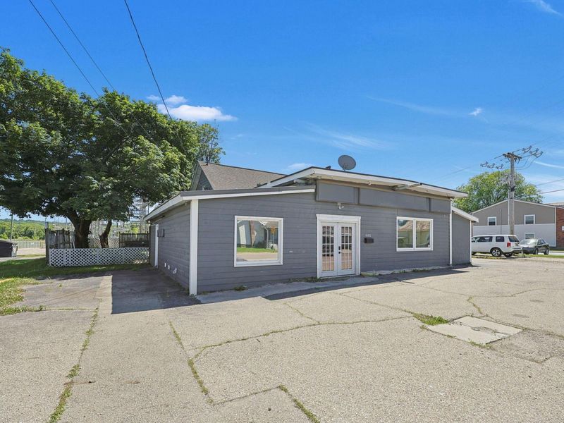 685 E Front Street , Logan, OH 43138 Photo 2