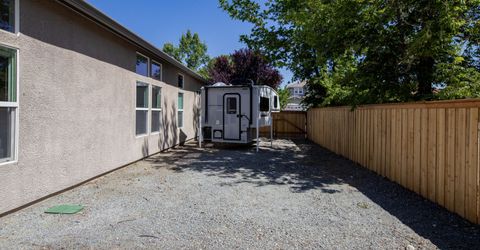 390 Manciano Way, Reno, NV 89521 Photo