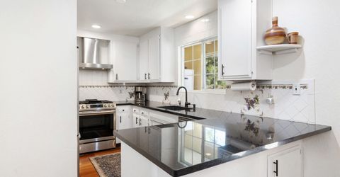 111 Roxanne Court, Stateline, NV 89449 Photo
