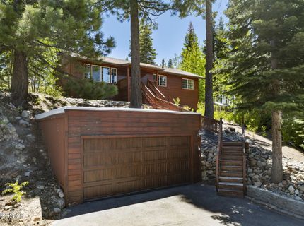 111 Roxanne Court, Stateline, NV 89449 Photo
