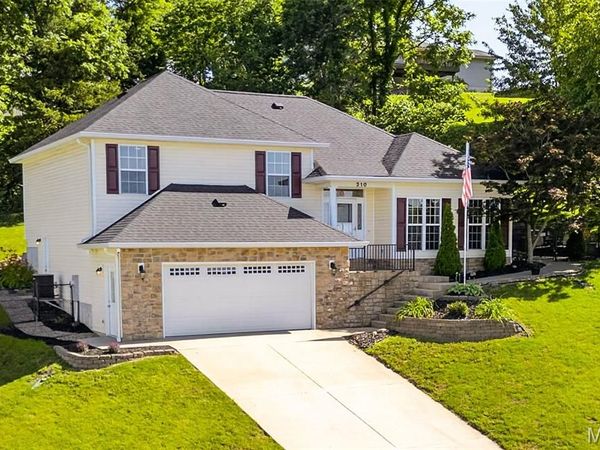 210 Macarthur Street, New Haven, MO 63068