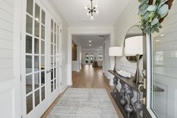1625 Farmers Way photo 4
