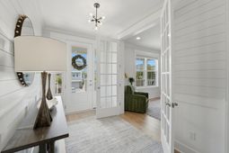 1625 Farmers Way photo 4