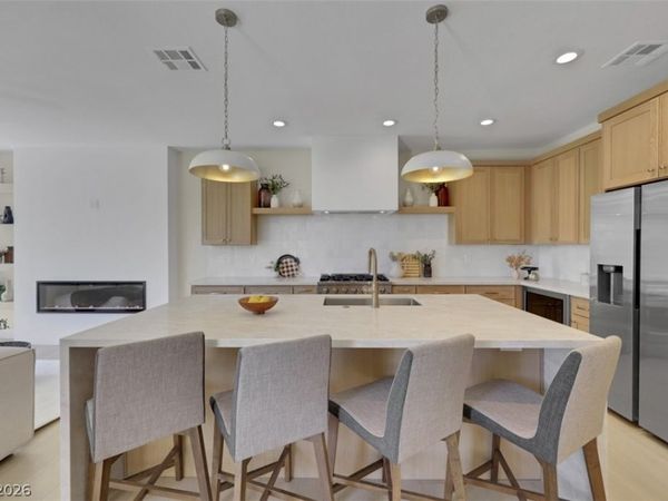 10551 Mandarino Avenue , Las Vegas, NV 89135