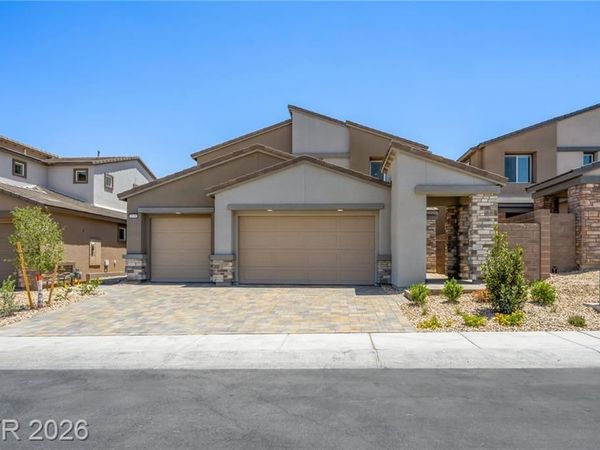 1518 Capri Cascades Court, Henderson, NV 89011