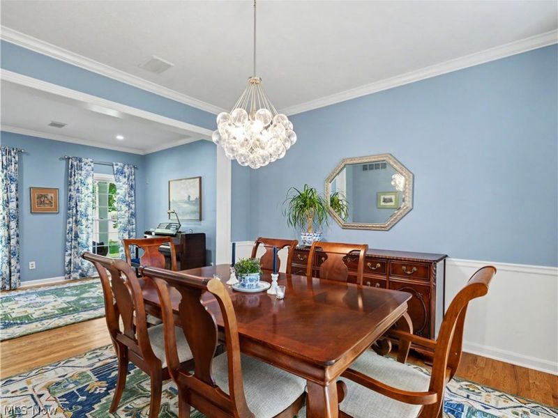 433 Castle Pines Drive, Fairlawn, OH 44333 Photo 8