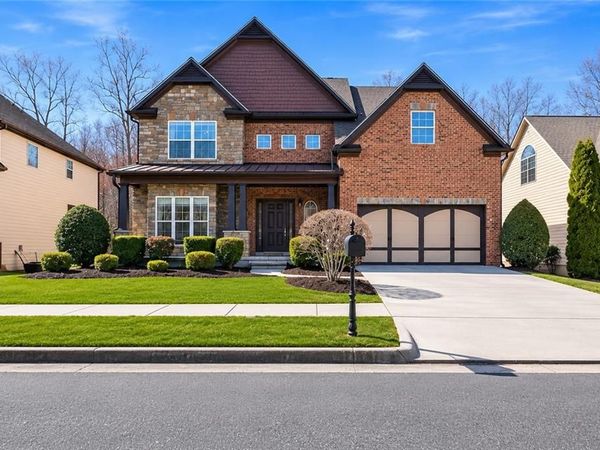 1300 Primrose Park Road , Sugar Hill, GA 30518