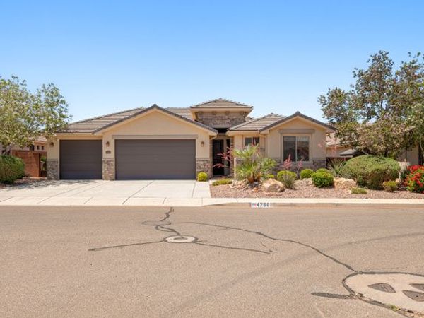 4756 S LUKE DR , Washington, UT 84780
