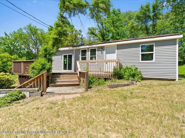 411 Chilson Avenue, Lansing, MI 48906