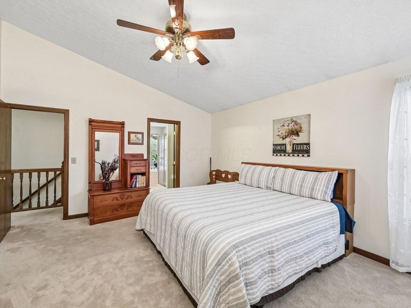 699 Ridenour Road , Gahanna, OH 43230 Photo 17