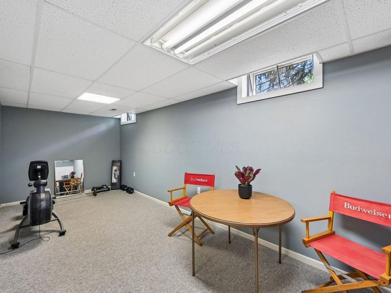 699 Ridenour Road , Gahanna, OH 43230 Photo 28