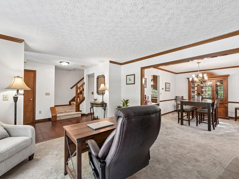 699 Ridenour Road , Gahanna, OH 43230 Photo 3