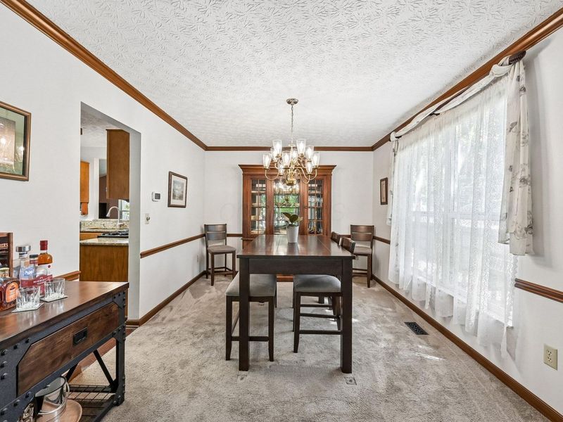 699 Ridenour Road , Gahanna, OH 43230 Photo 4
