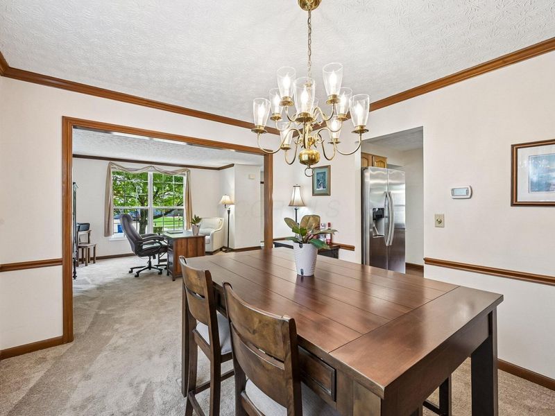 699 Ridenour Road , Gahanna, OH 43230 Photo 5