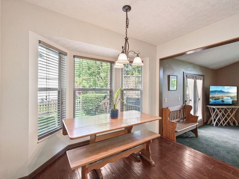 699 Ridenour Road , Gahanna, OH 43230 Photo 8