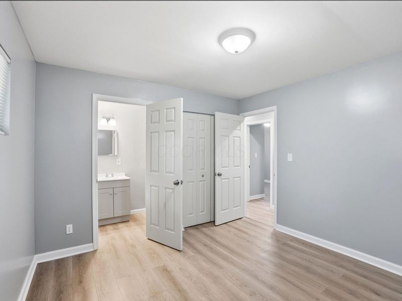 2381 Brentnell Avenue , Columbus, OH 43211 Photo 10