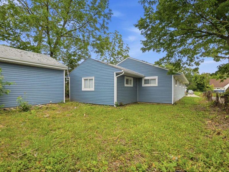 2381 Brentnell Avenue , Columbus, OH 43211 Photo 2