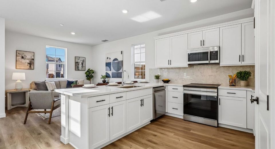 6449 Ventris Walk, Sacramento, CA 95823 Photo