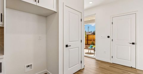 6449 Ventris Walk, Sacramento, CA 95823 Photo
