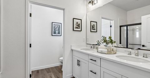 6449 Ventris Walk, Sacramento, CA 95823 Photo