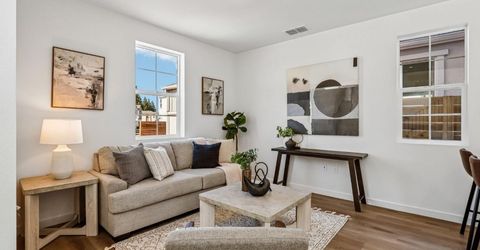 6449 Ventris Walk, Sacramento, CA 95823 Photo