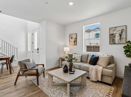 6449 Ventris Walk, Sacramento, CA 95823 Photo
