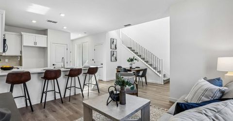 6449 Ventris Walk, Sacramento, CA 95823 Photo