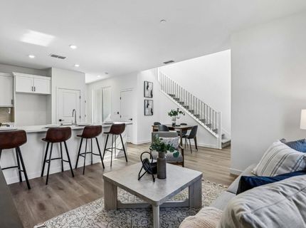 6449 Ventris Walk, Sacramento, CA 95823 Photo