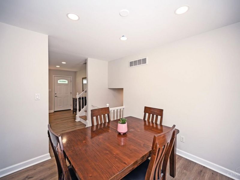 5351 Timberchase Court, Green Township, OH 45247 Photo 12