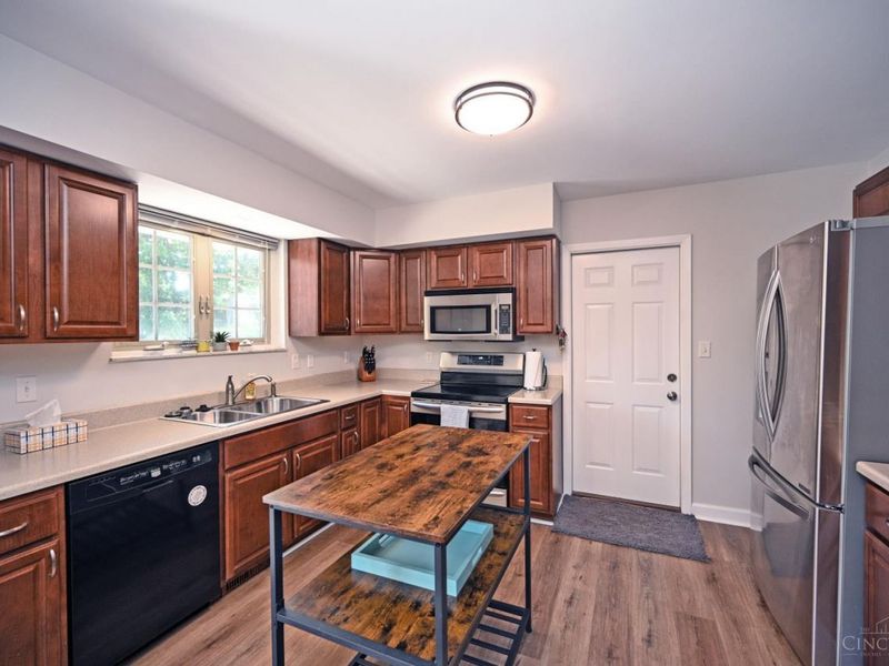 5351 Timberchase Court, Green Township, OH 45247 Photo 15