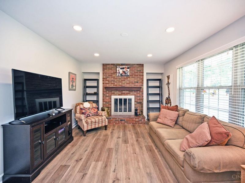 5351 Timberchase Court, Green Township, OH 45247 Photo 6