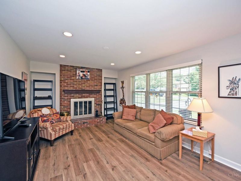5351 Timberchase Court, Green Township, OH 45247 Photo 7