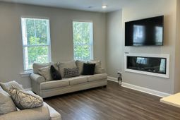 1247 Tice Lane photo 4