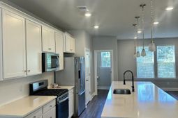 1247 Tice Lane photo 4