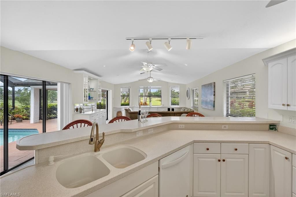 14517 Eagle Ridge Dr, Fort Myers, FL 33912 Photo