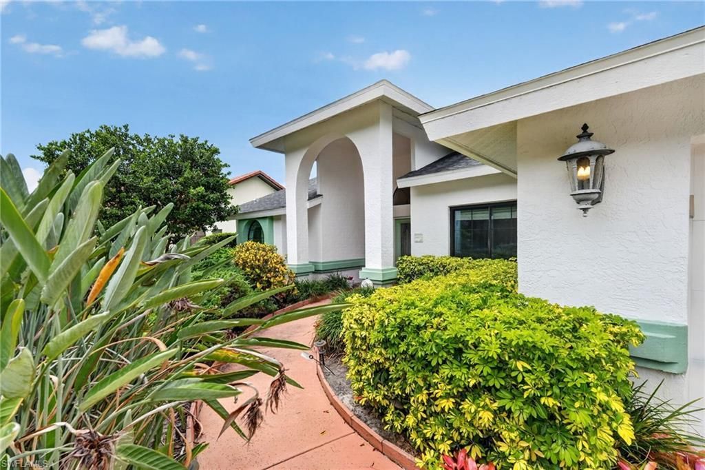 14517 Eagle Ridge Dr, Fort Myers, FL 33912 Photo