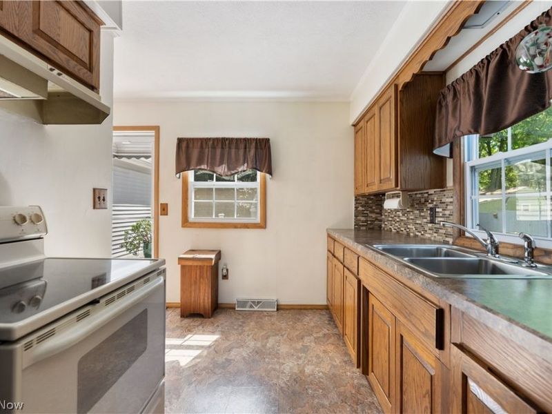 4847 Manchester Road, New Franklin, OH 44319 Photo 19