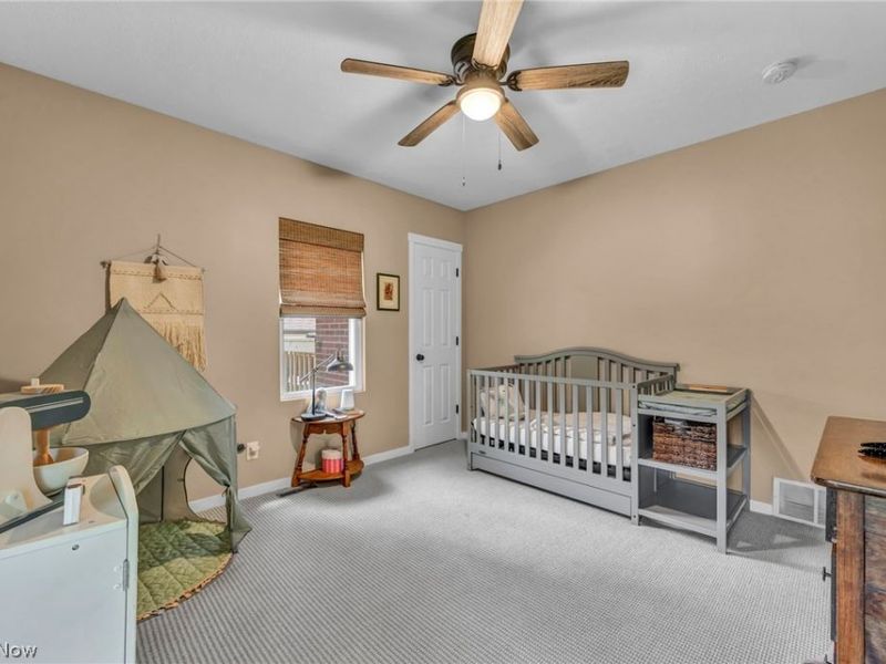 2834 W Wallings Road , Broadview Heights, OH 44147 Photo 16