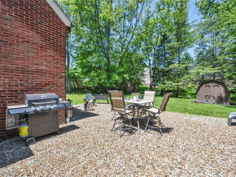 2834 W Wallings Road , Broadview Heights, OH 44147 Photo 39