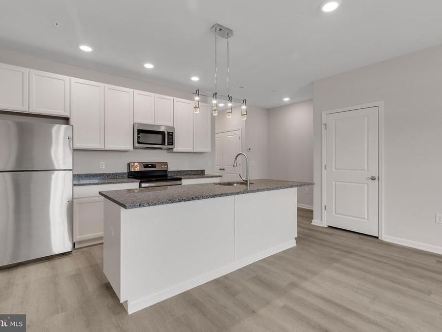 78 Wildflower Lane, Parkesburg, PA 19365 Main Photo