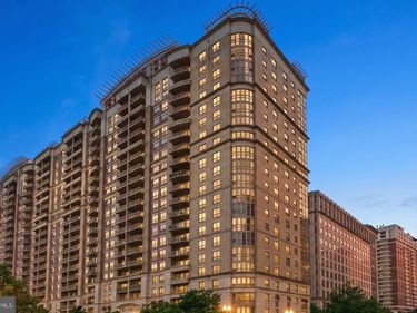 888 N QUINCY STREET, Unit 1203, ARLINGTON, VA 22203